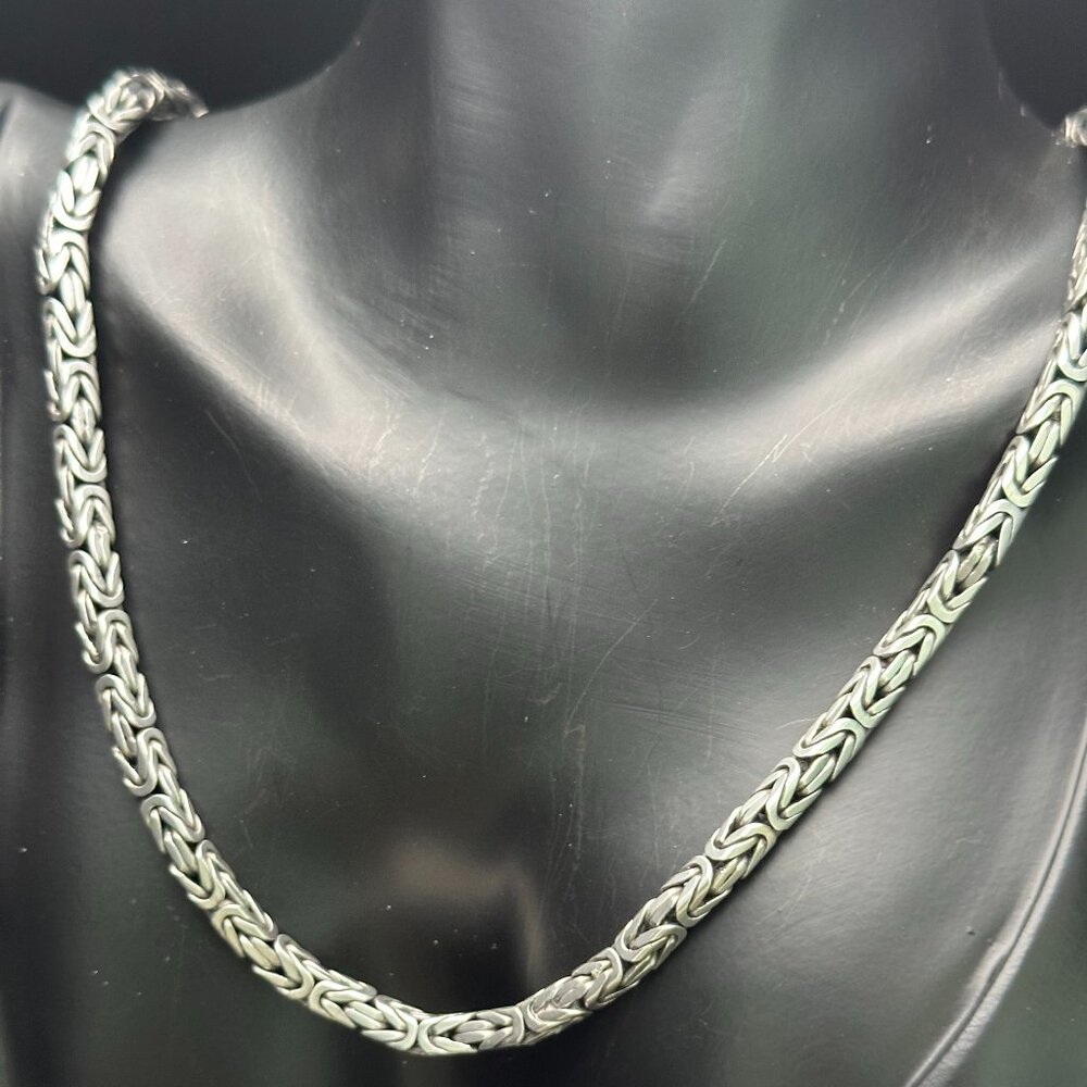 Forgeweave Chain Necklace